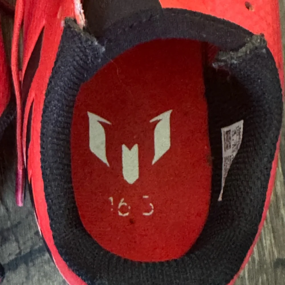 adidas Red and Black Shoes - Picture 4 of 4